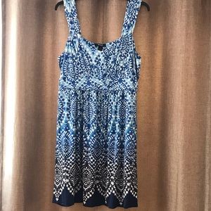 Sleeveless summer dress